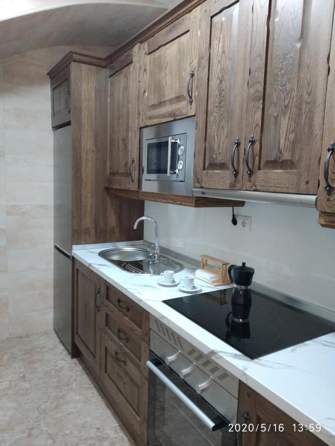 Casa Miguel Y Petra Villa Peal De Becerro Ngoại thất bức ảnh
